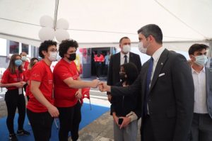 Başkan Gökhan Yüksel’den Burak Bora Anadolu Lisesi öğrencilerinin kan bağışı kampanyasına destek