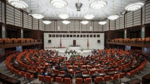 Meclis ‘mini infaz paketi’ için mesai yapacak