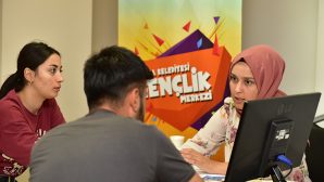 Tuzla Belediyesi’nden Üniversite Tercihi Yapmak İsteyen Öğrencilere Ücretsiz Rehberlik Hizmeti