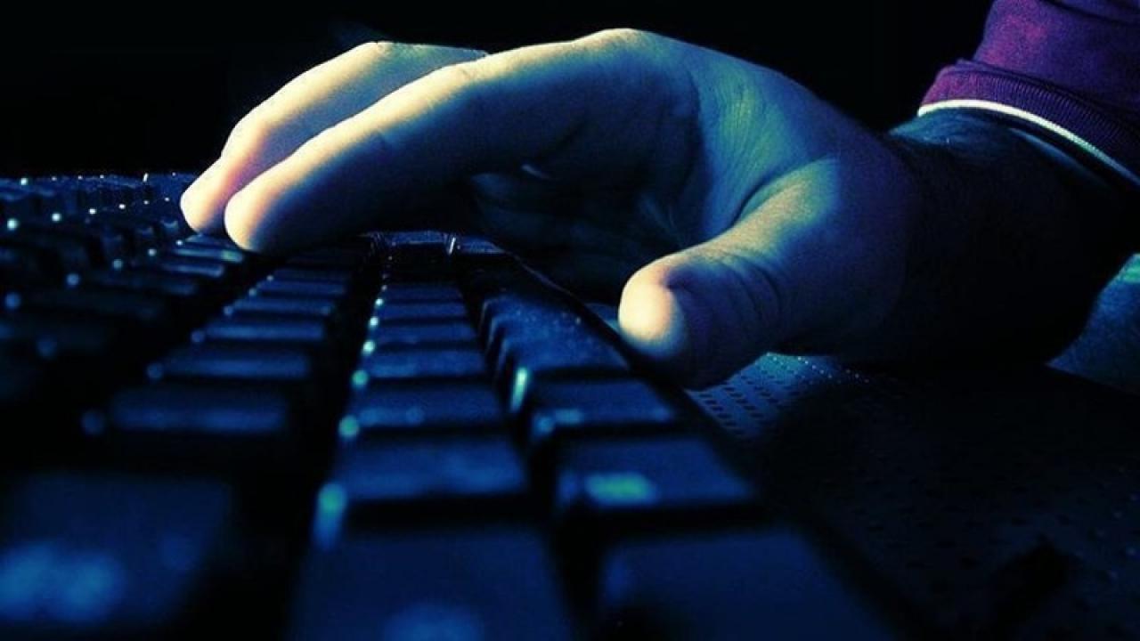 Dolandırıcıların son kurbanı emekli emniyet müdürü oldu. 20 dakikada 277