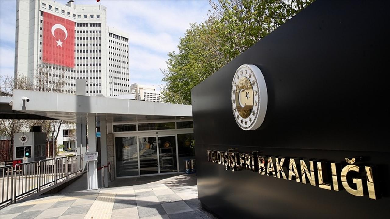 Sın dakika haberi... Avrupa Parlamentosu'nun Karabağ ile ilgili kararına tepki