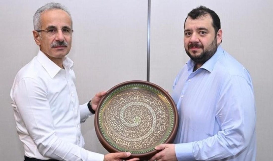 BAE Yatırım Bakanı Suwaidi, Bakan Uraloğlu'nun Kalkınma Yolu Projesi hakkındaki