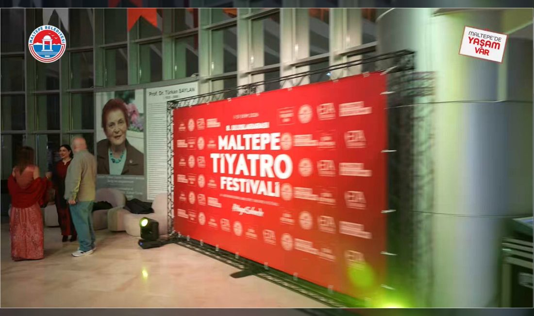 8. Uluslararası Maltepe Tiyatro Festivali'nde Filistin Al-Kasaba Tiyatrosu'nun Derin Sesler