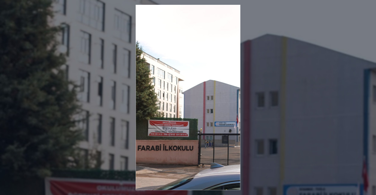 Tuzla Belediyesi Zabıta Müdürlüğü ekipleri, öğrencilerin güvenli giriş çıkışını sağlamak
