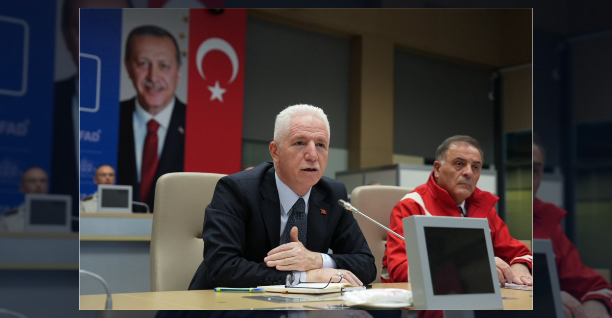 İstanbul'da etkili olan sağanak yağışa karşı yürütülen çalışmalar, Vali Davut